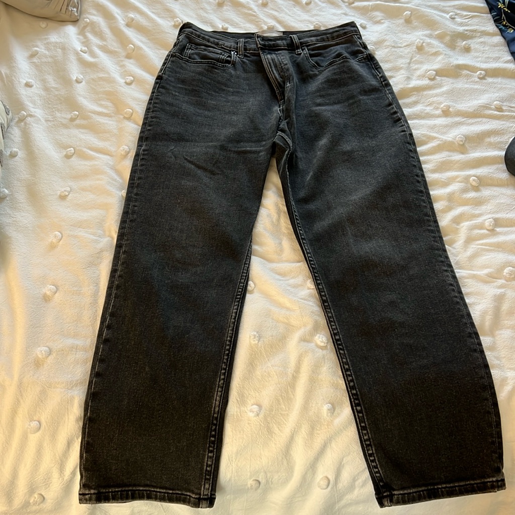 Everlane Black Faded Straight Leg Jeans, Size 29